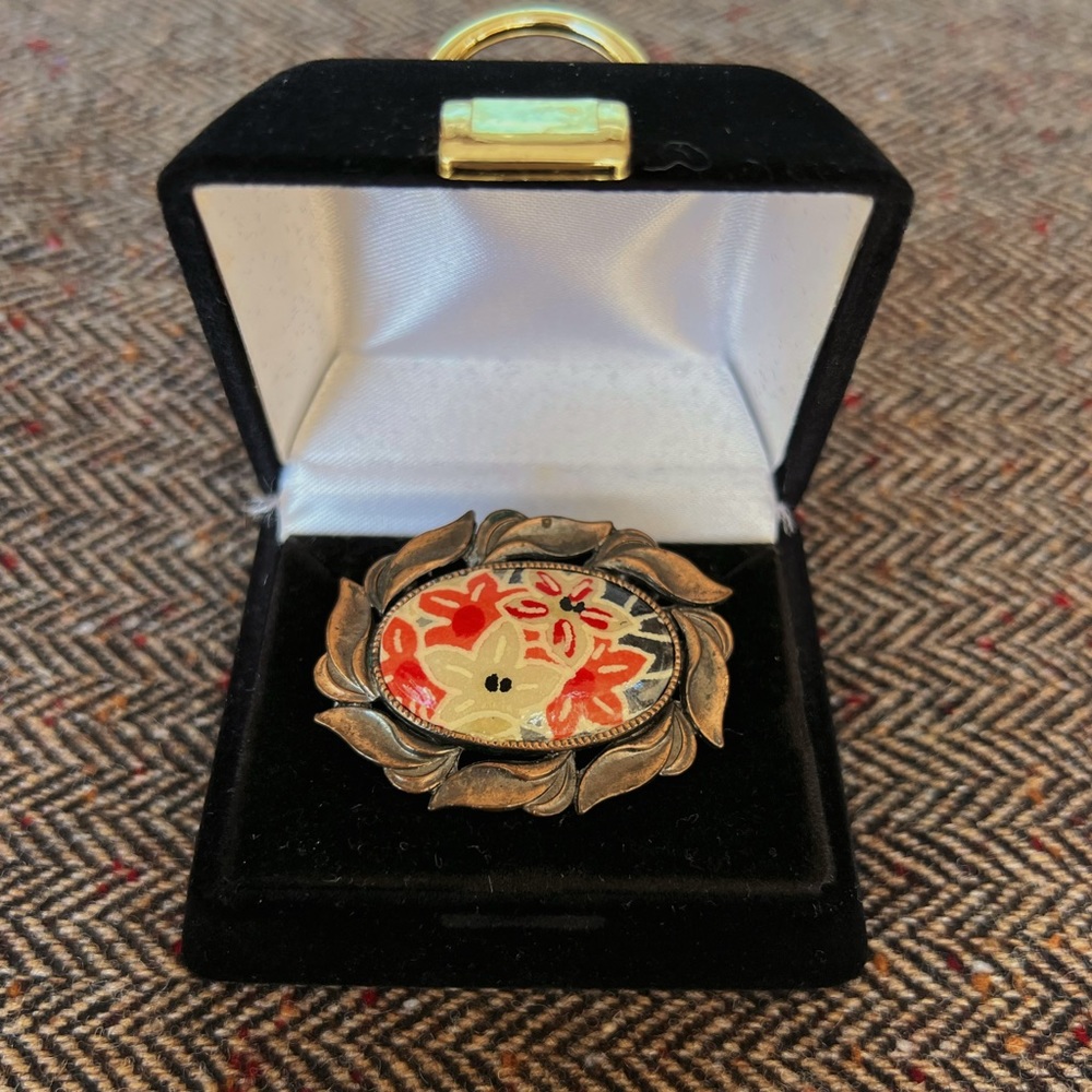 JAPAN Vintage Hand Painted Multi-Function Floral Oval Necklace Brooch